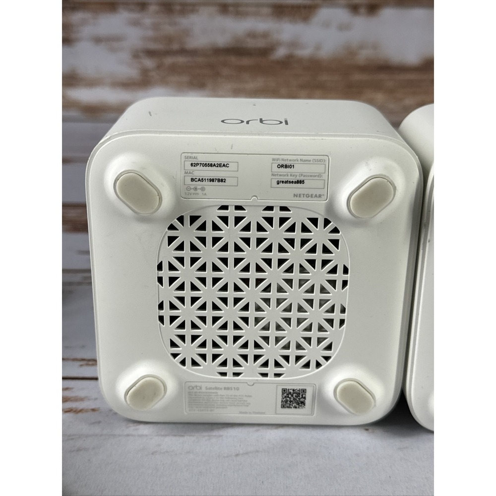 ORBI RBR10 WiFi Mesh Router + 2 RBS10 Satellites - Used Tested - Picture 5 of 9